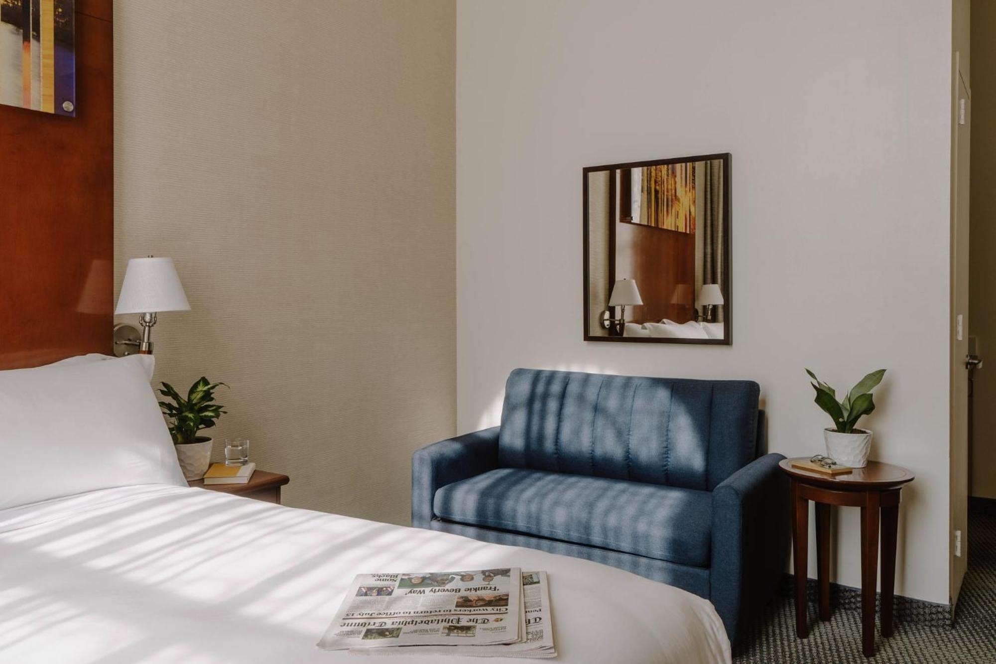 Superior Queen Room Kitchenette